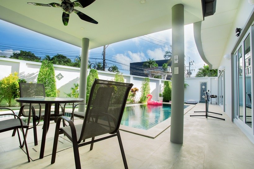 Property image - full photo 13