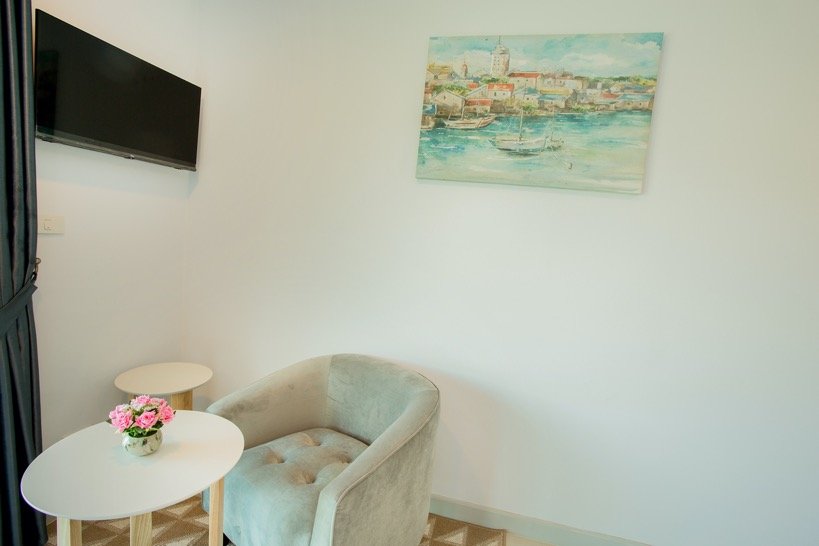 Property image - full photo 58