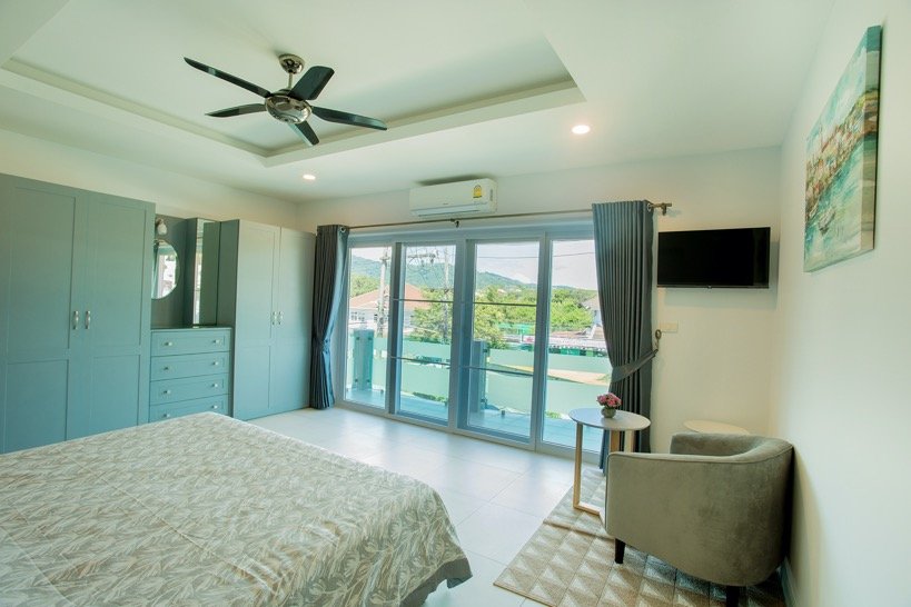 Property image - full photo 49