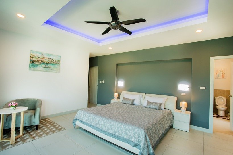 Property image - full photo 50
