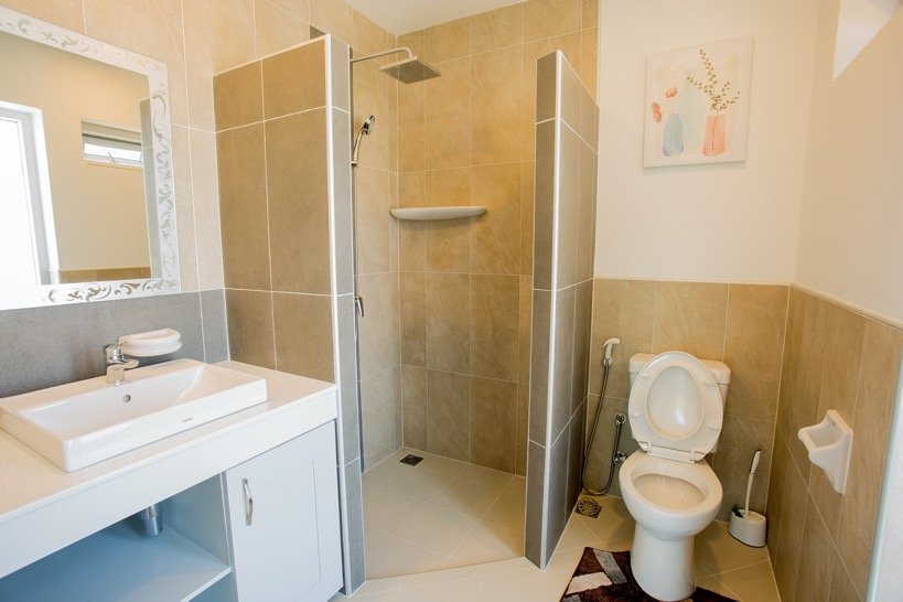 Property image - full photo 53