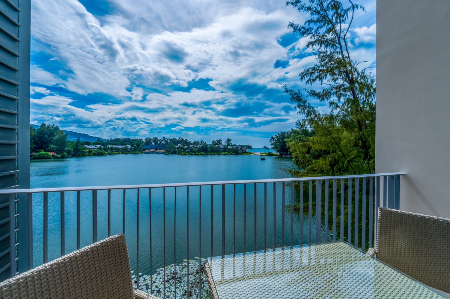 Property image - full photo 12
