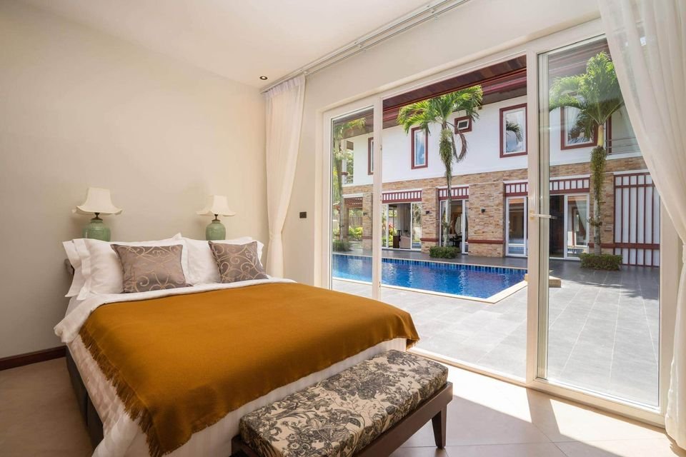 Property image - full photo 13