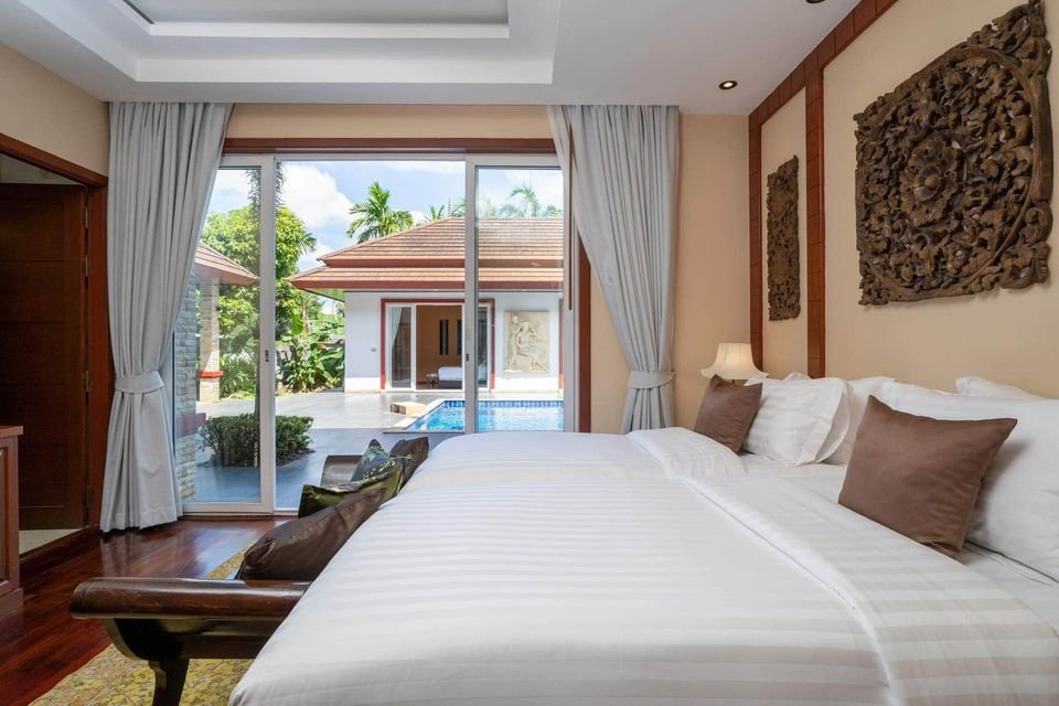 Property image - full photo 14