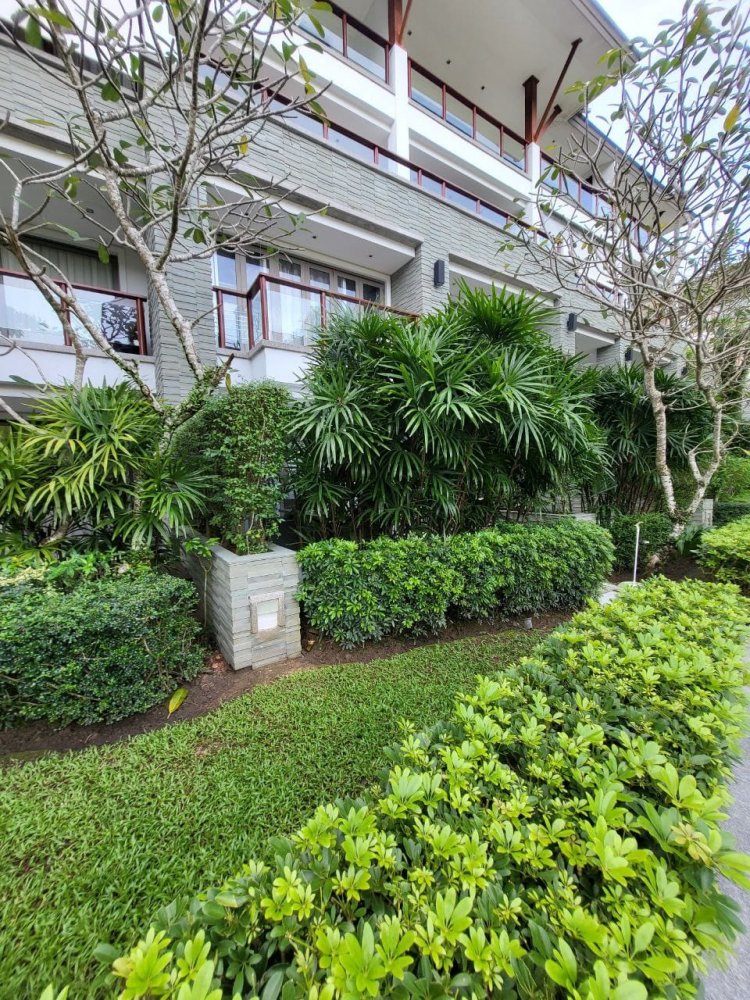 Property image - full photo 28