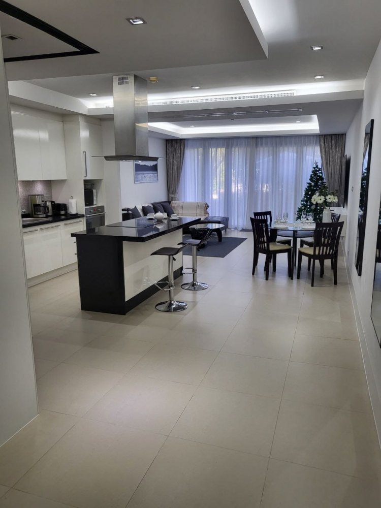 Property image - full photo 7