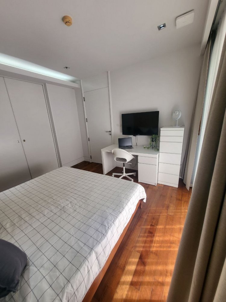 Property image - full photo 16