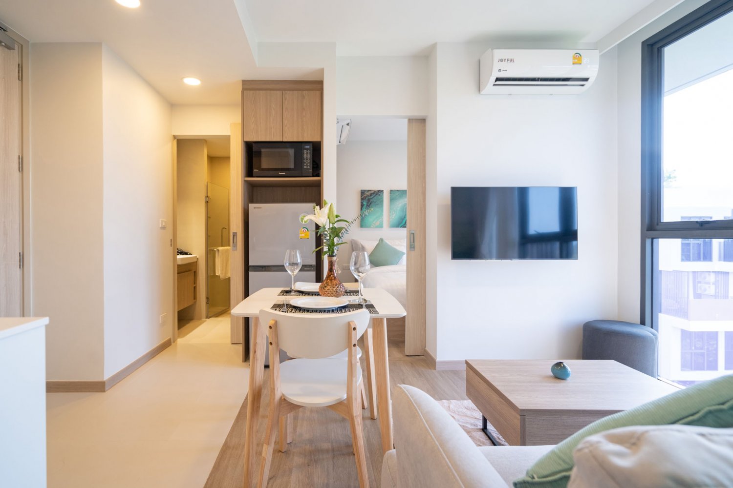 Property image - full photo 3