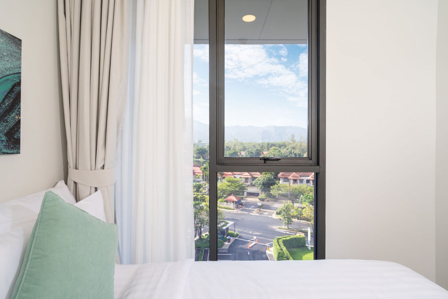 Property image - full photo 31