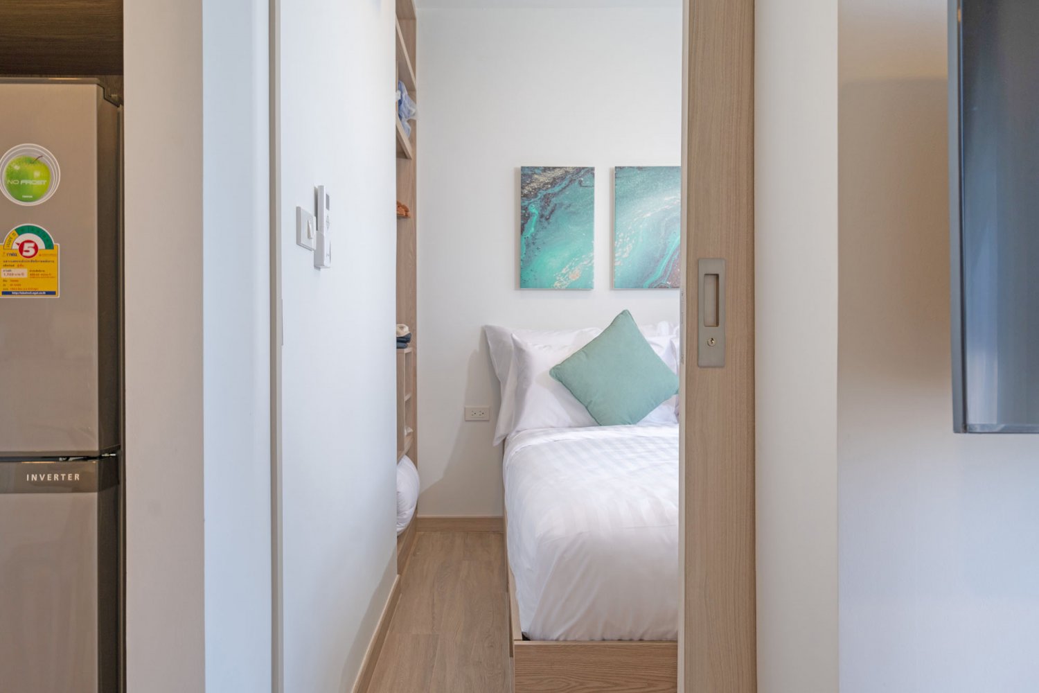 Property image - full photo 28