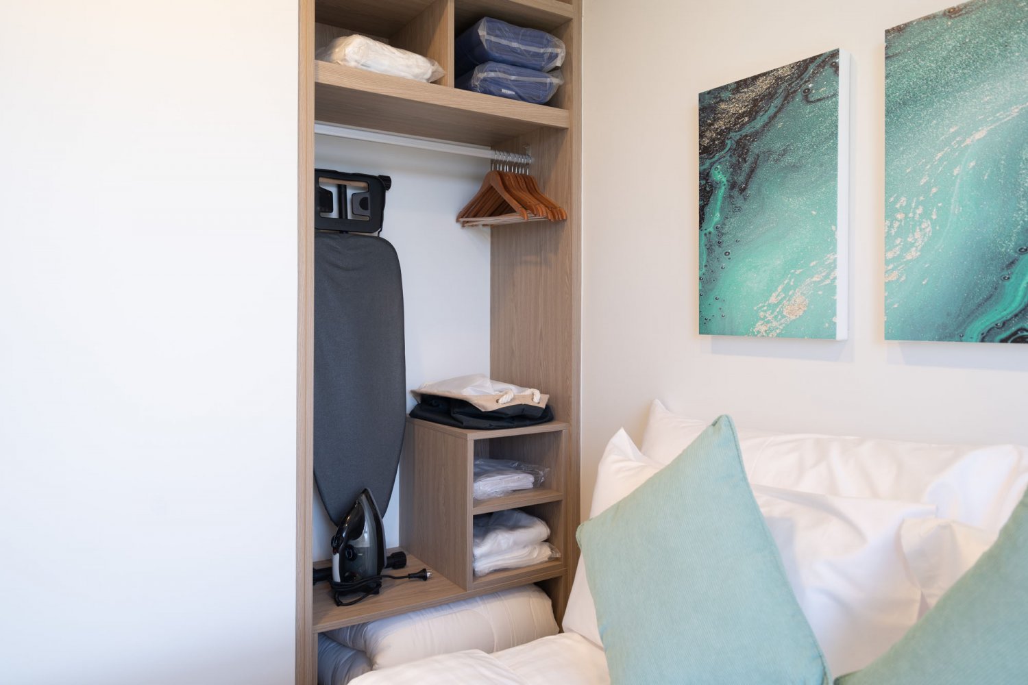 Property image - full photo 33