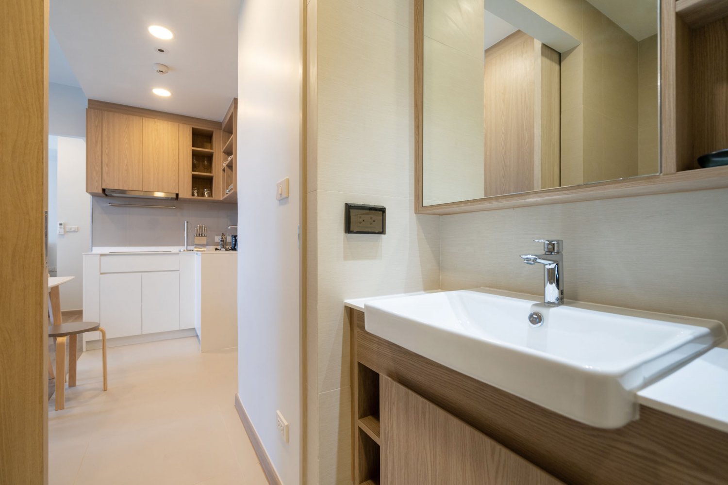 Property image - full photo 37