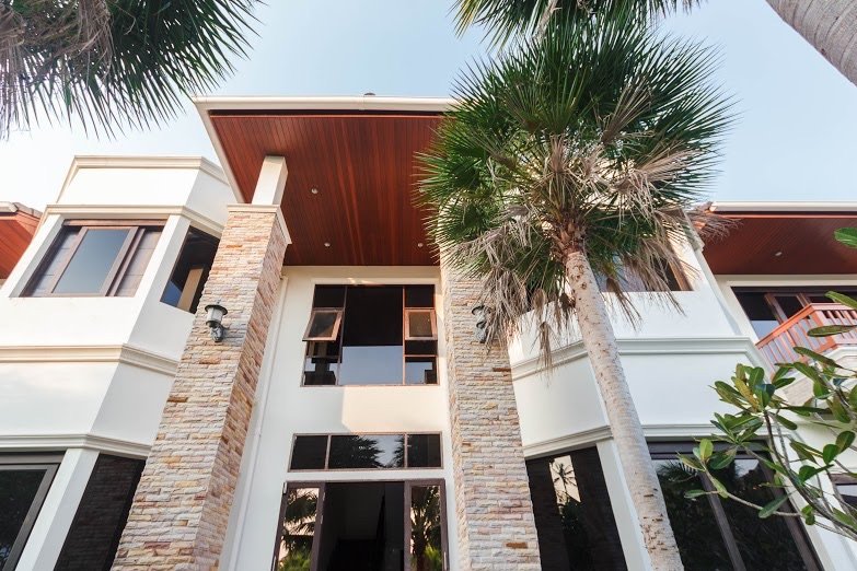 Property image - full photo 6