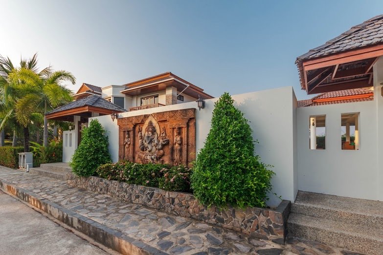 Property image - full photo 18