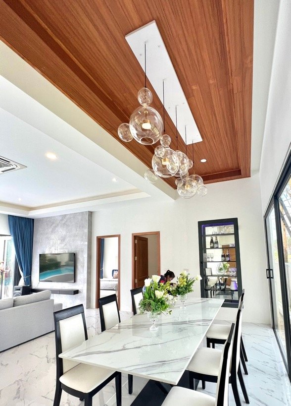Property image - full photo 10