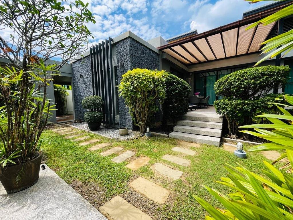 Property image - full photo 1