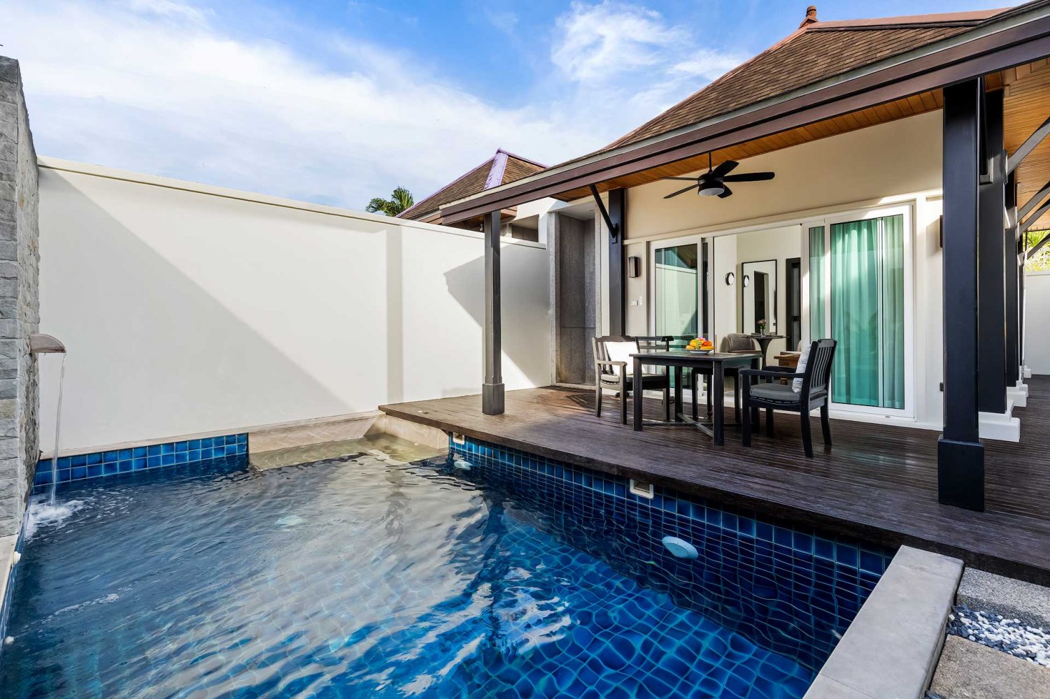 Property image - full photo 1