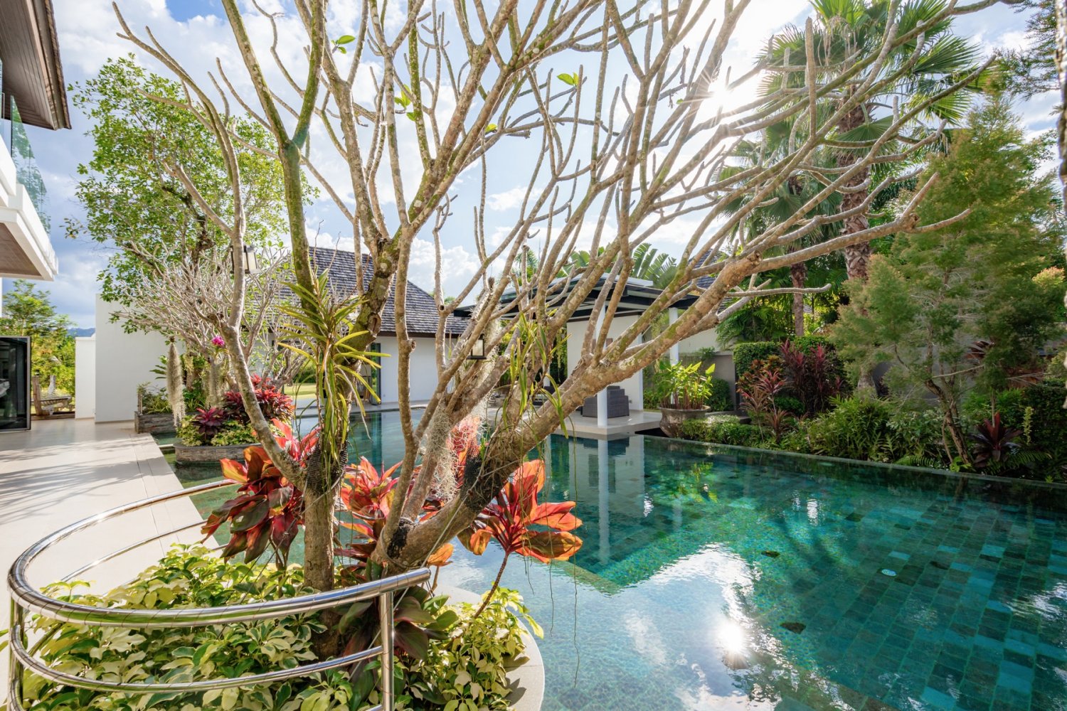 Property image - full photo 11