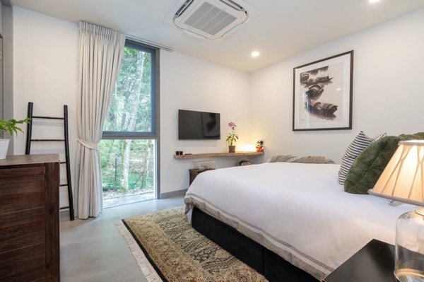 Property image - full photo 33