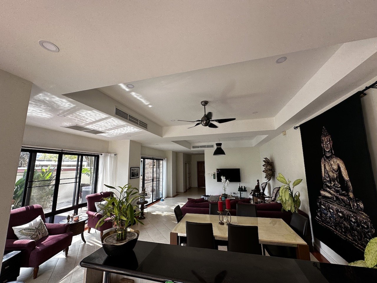 Property image - full photo 4