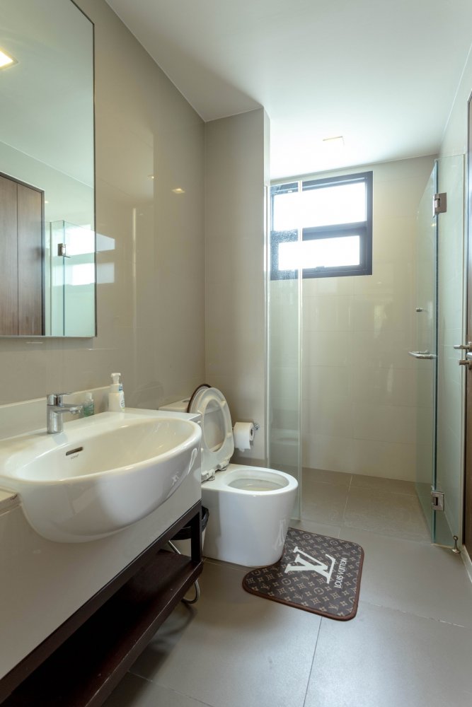 Property image - full photo 14
