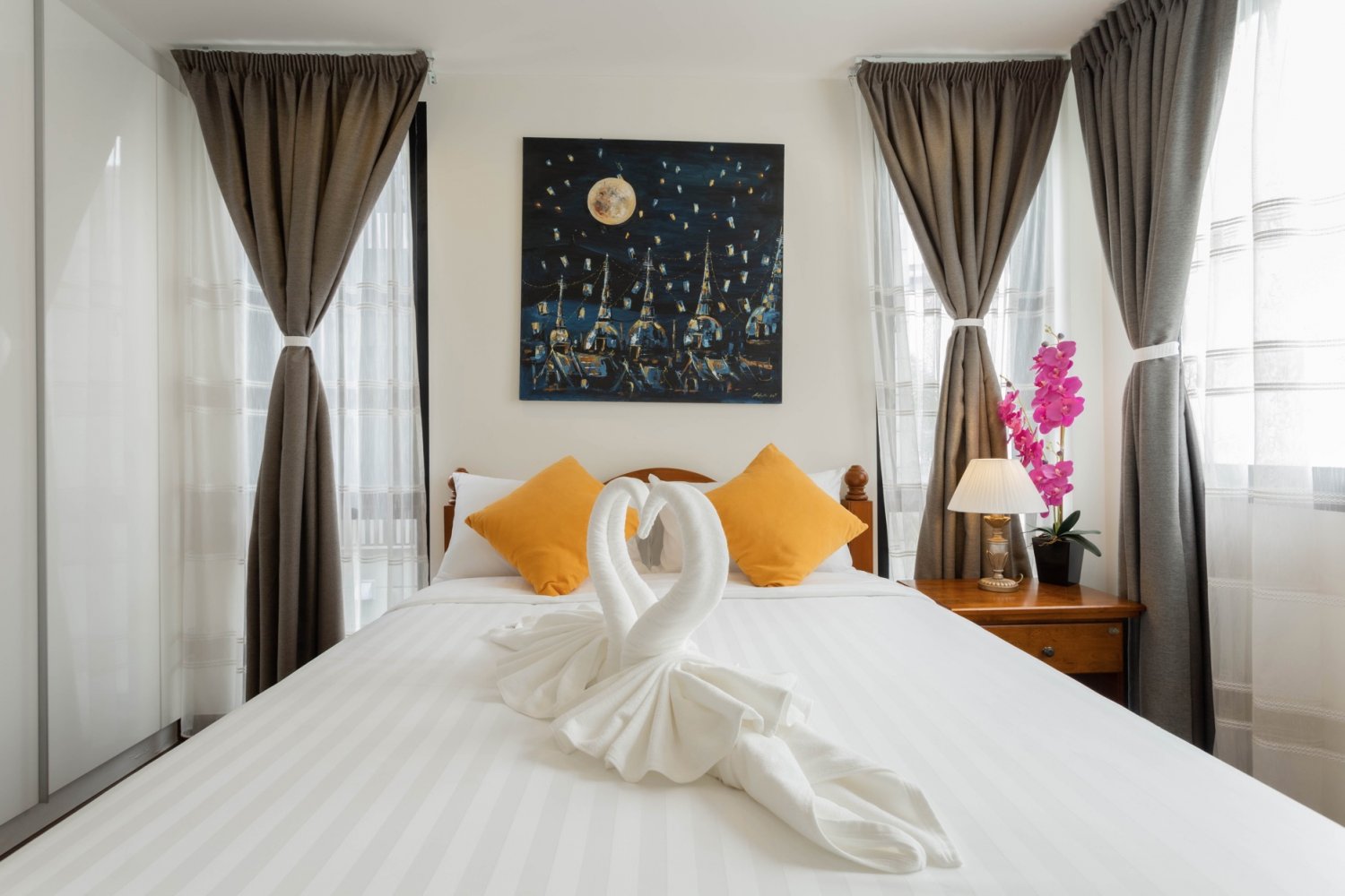 Property image - full photo 22