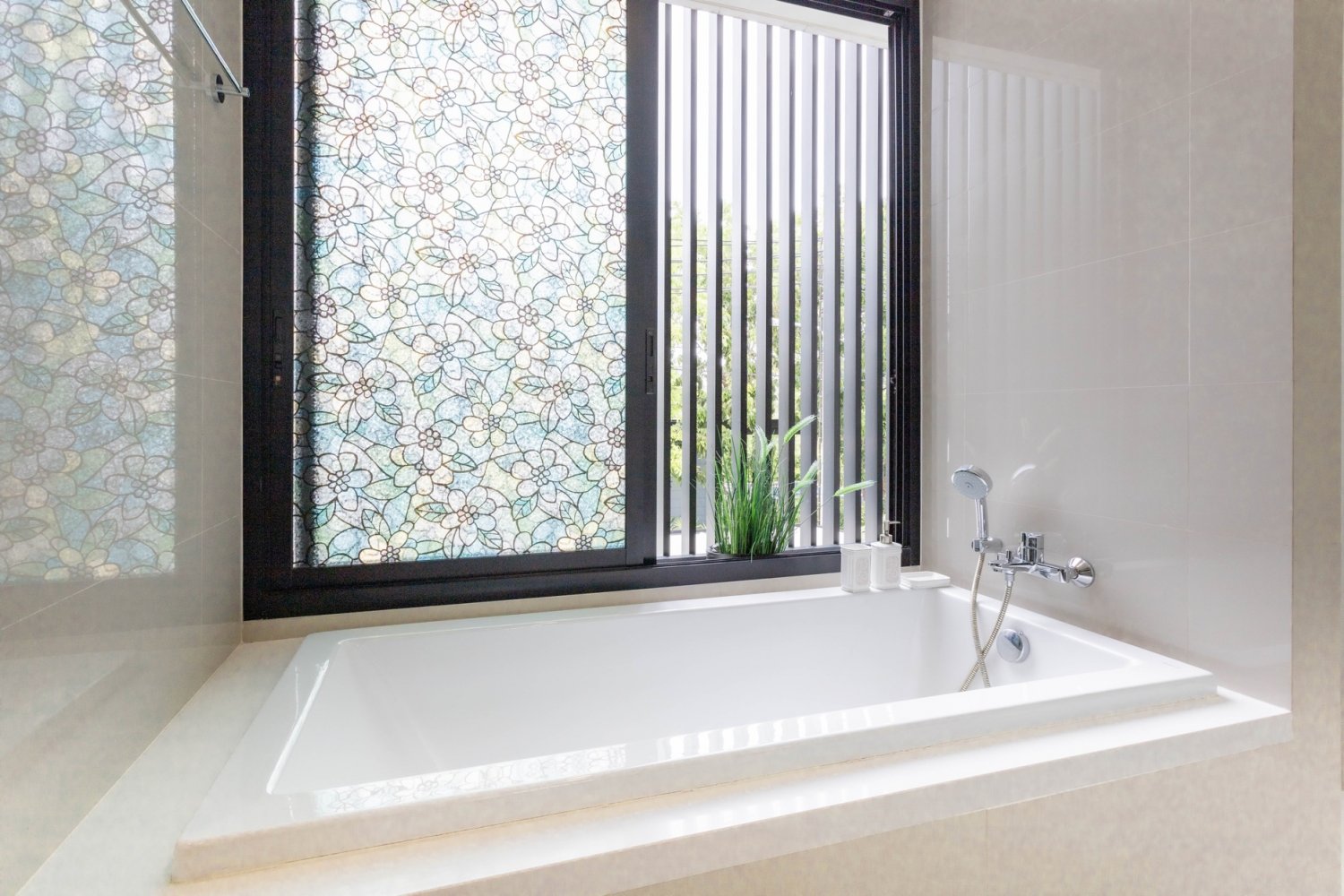 Property image - full photo 28