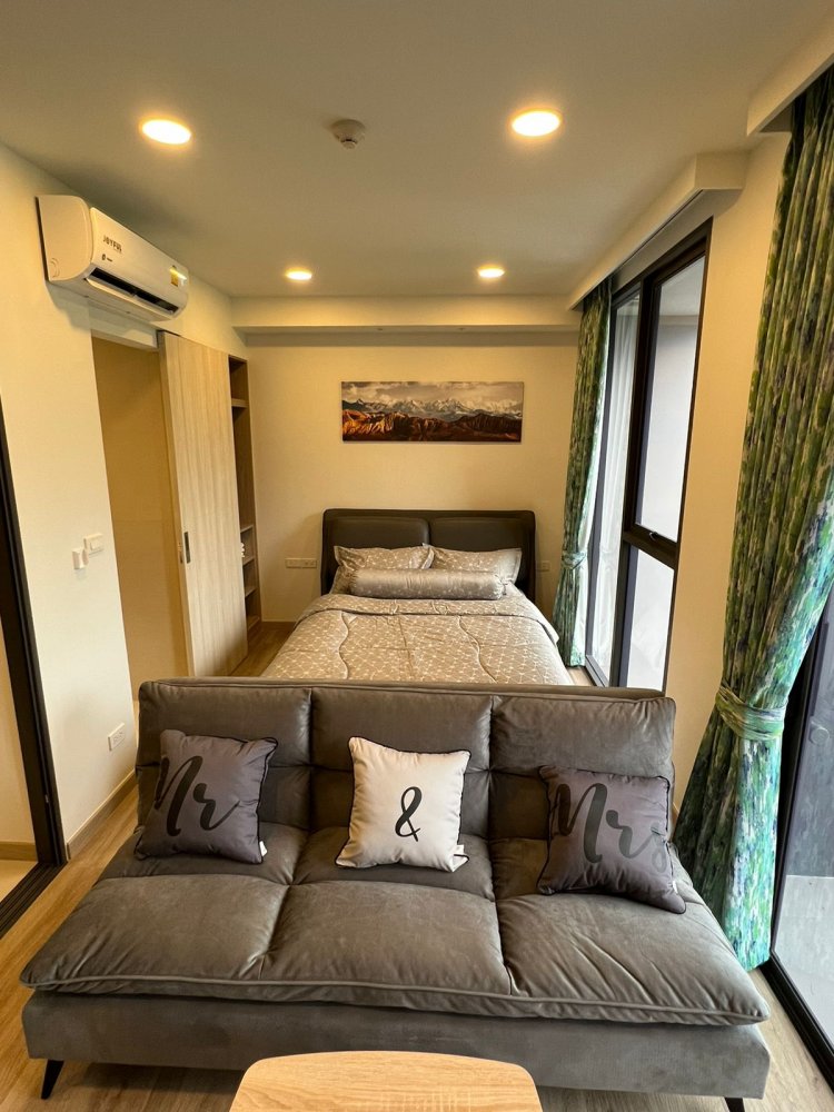 Property image - full photo 3