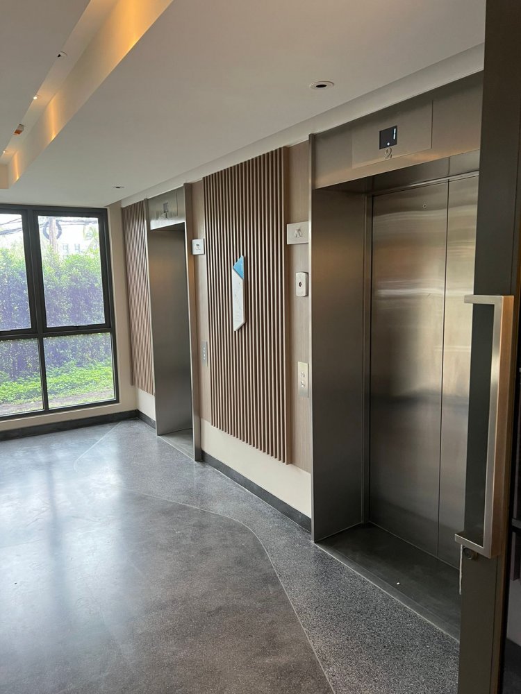 Property image - full photo 12