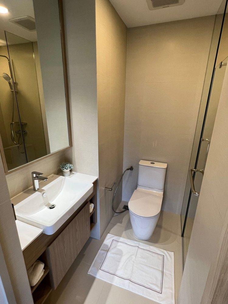 Property image - full photo 9