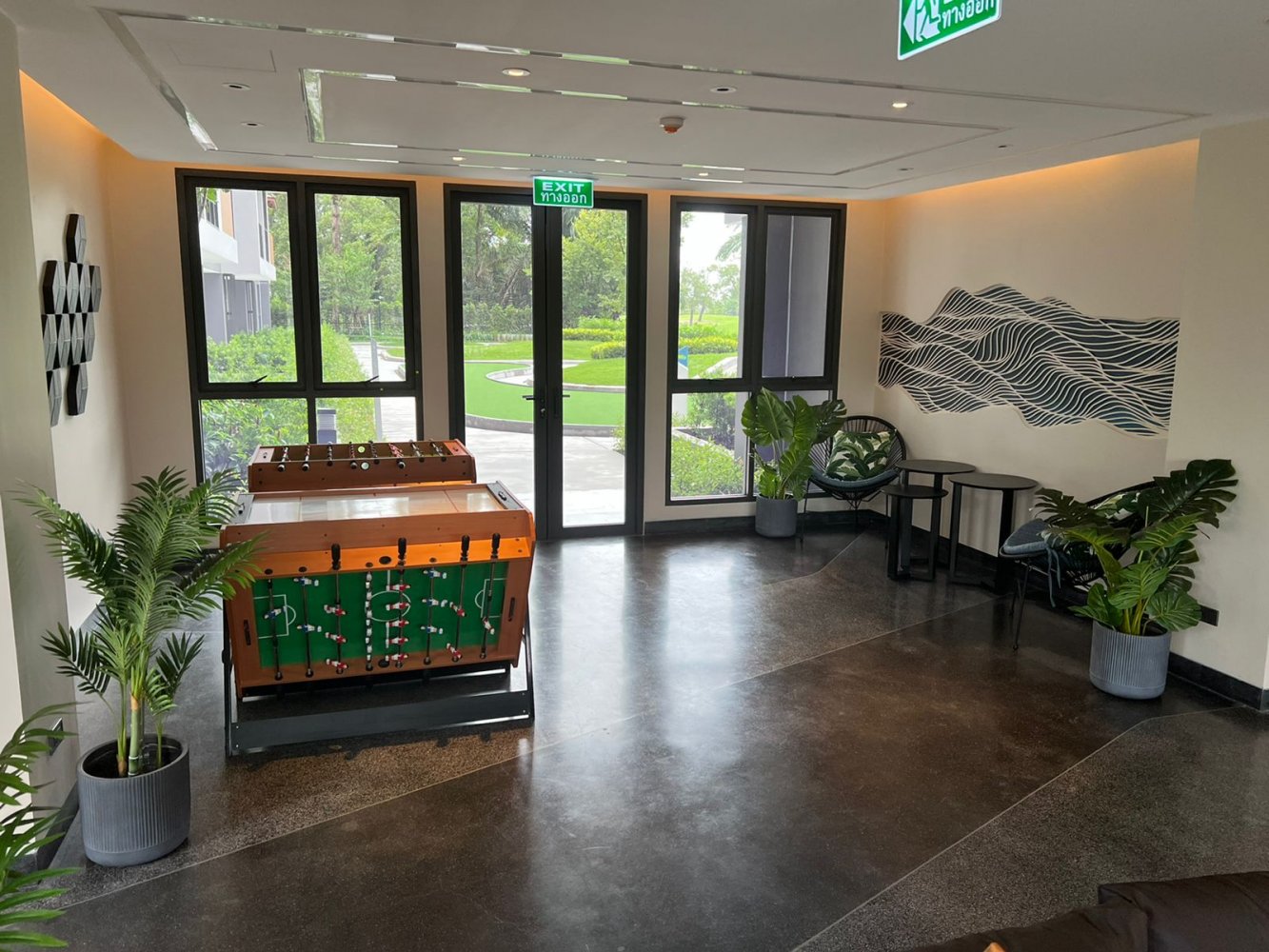 Property image - full photo 16