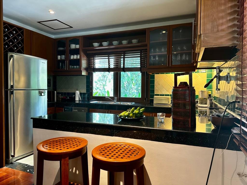 Property image - full photo 5