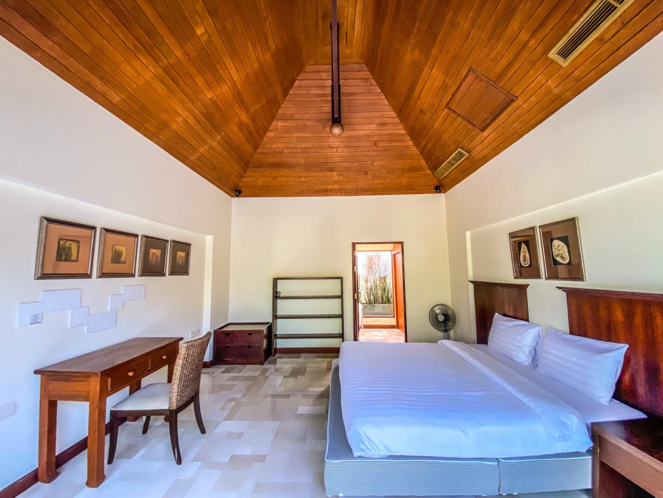 Property image - full photo 16