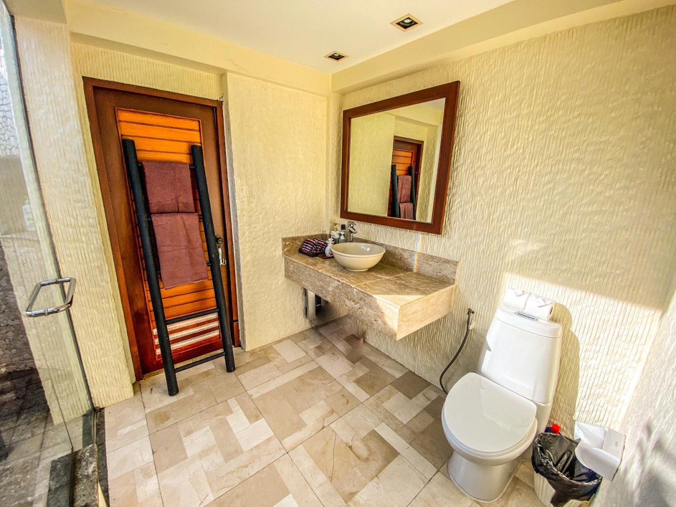 Property image - full photo 20