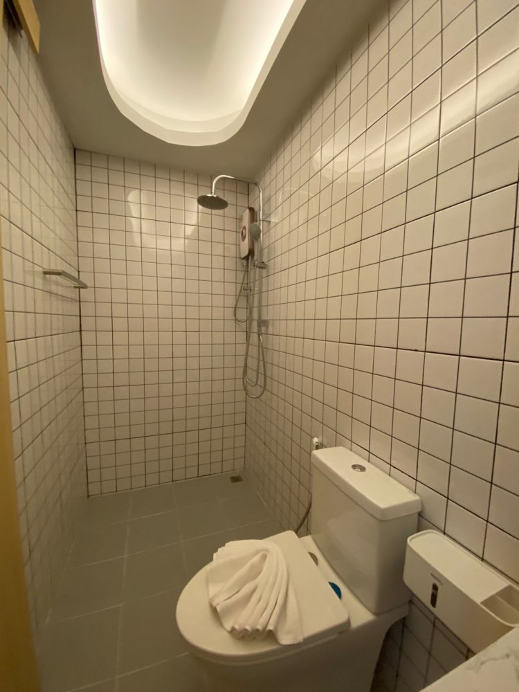 Property image - full photo 8