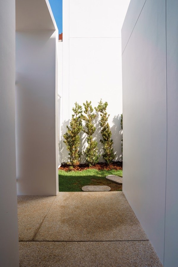 Property image - full photo 37