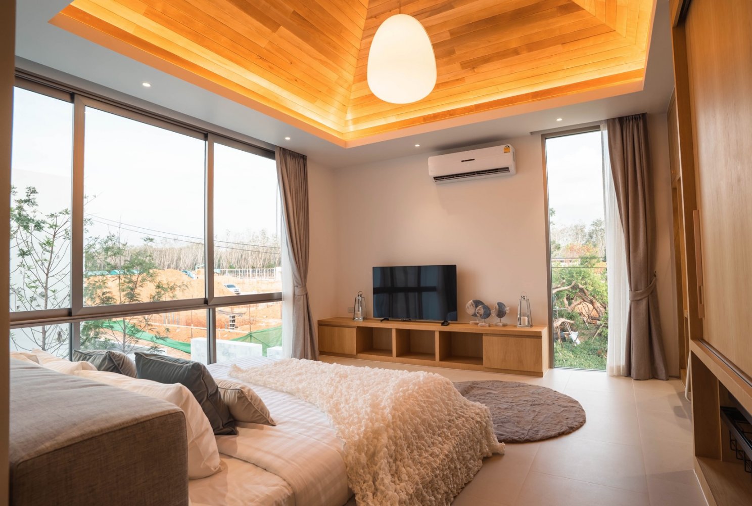 Property image - full photo 30