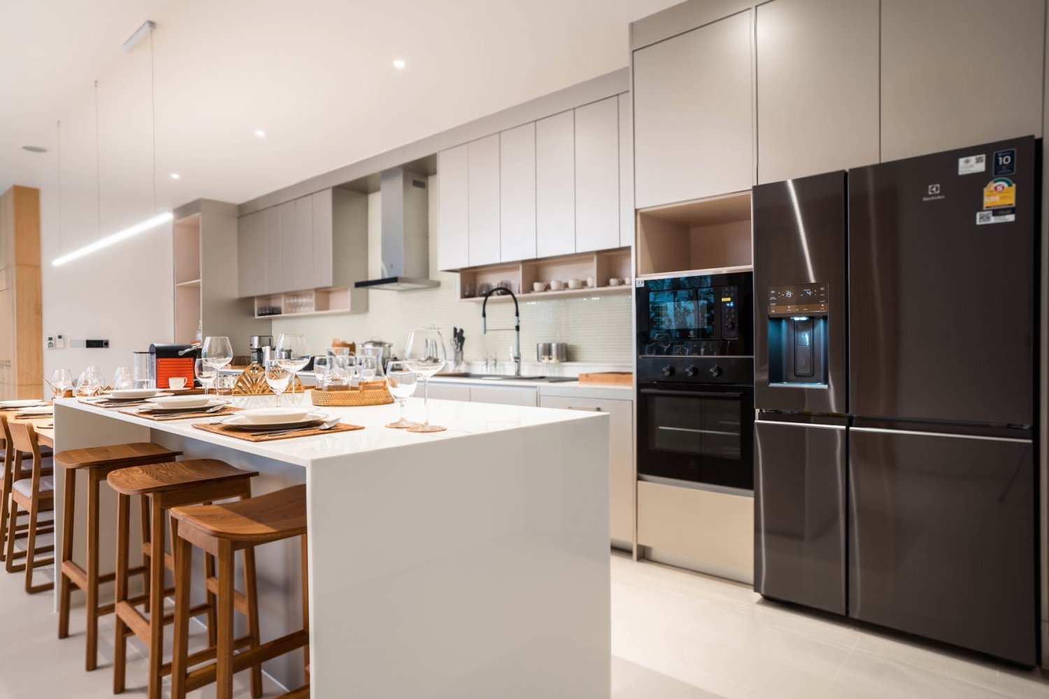 Property image - full photo 32