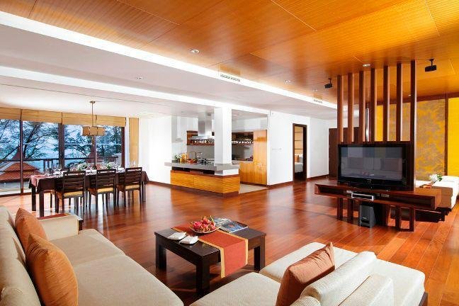 Property image - full photo 2