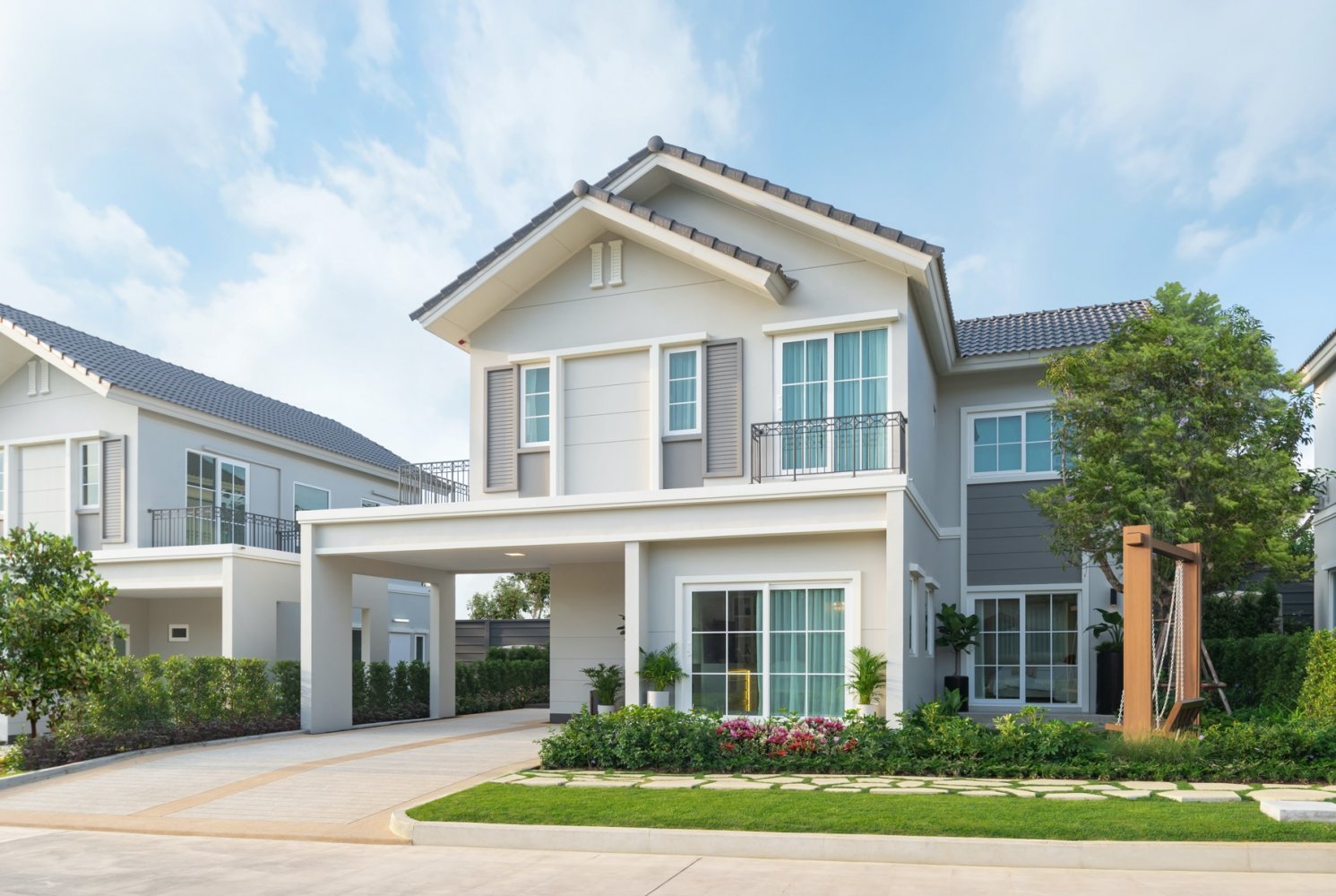 Property image - full photo 4