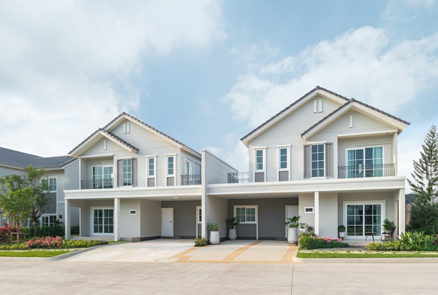 Property image - full photo 1