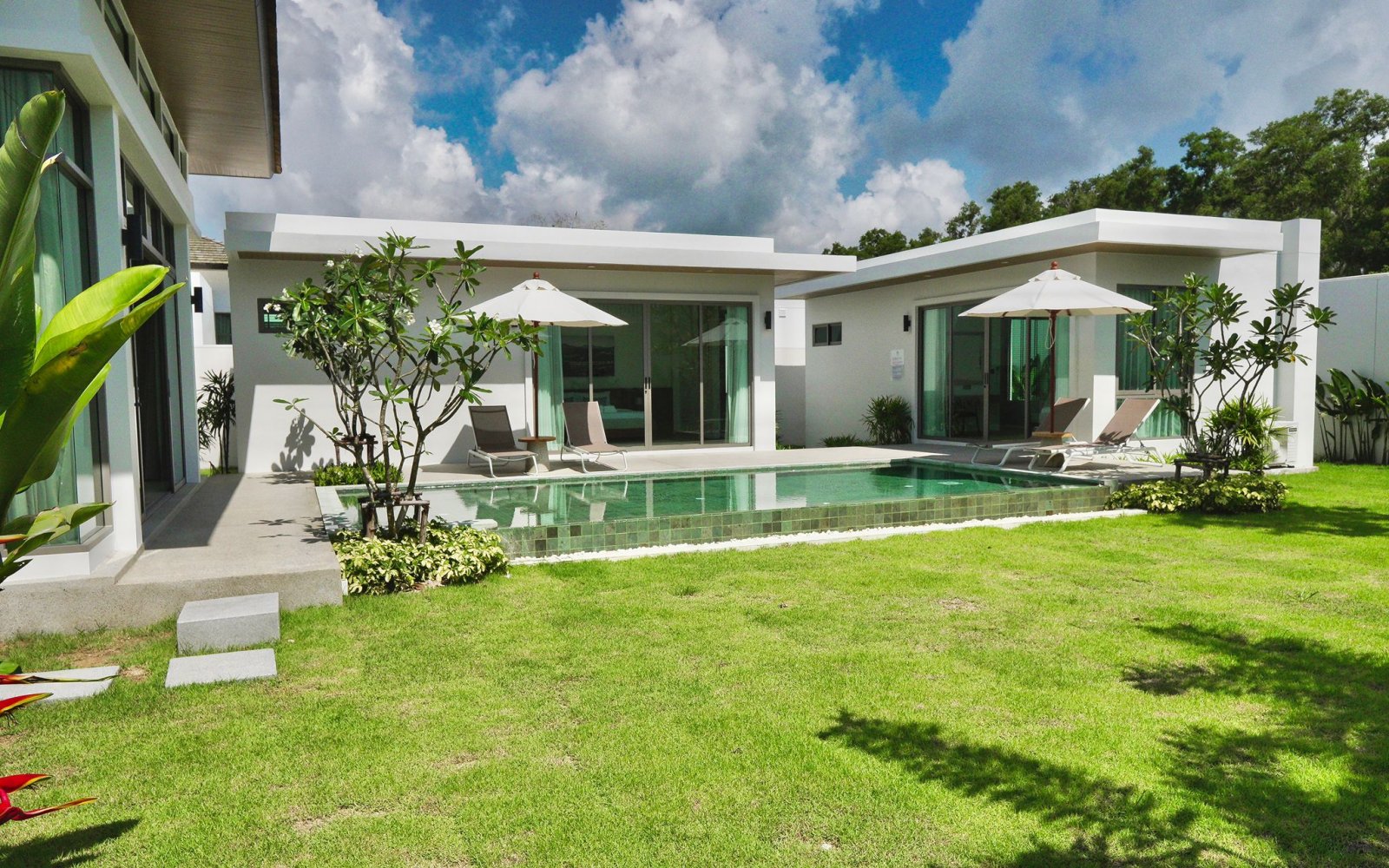 Property image - full photo 1
