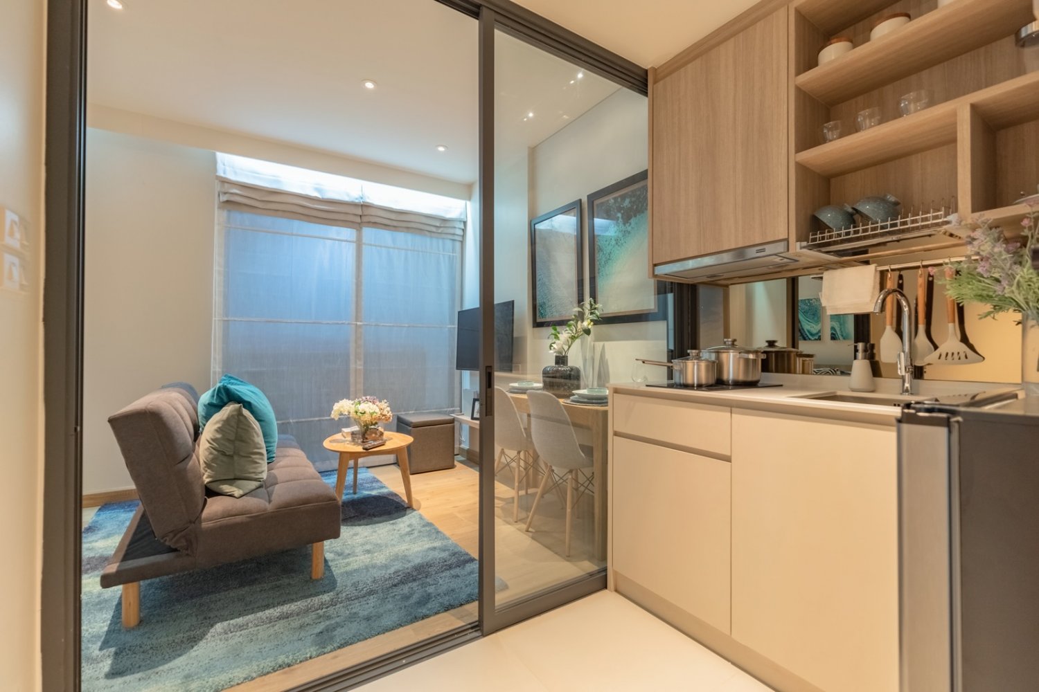 Property image - full photo 2