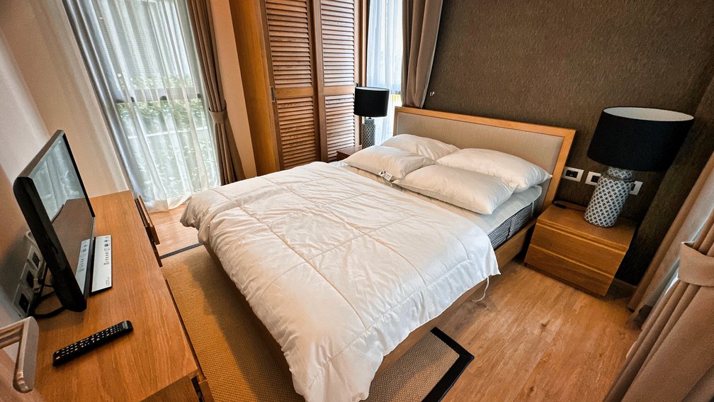 Property image - full photo 13