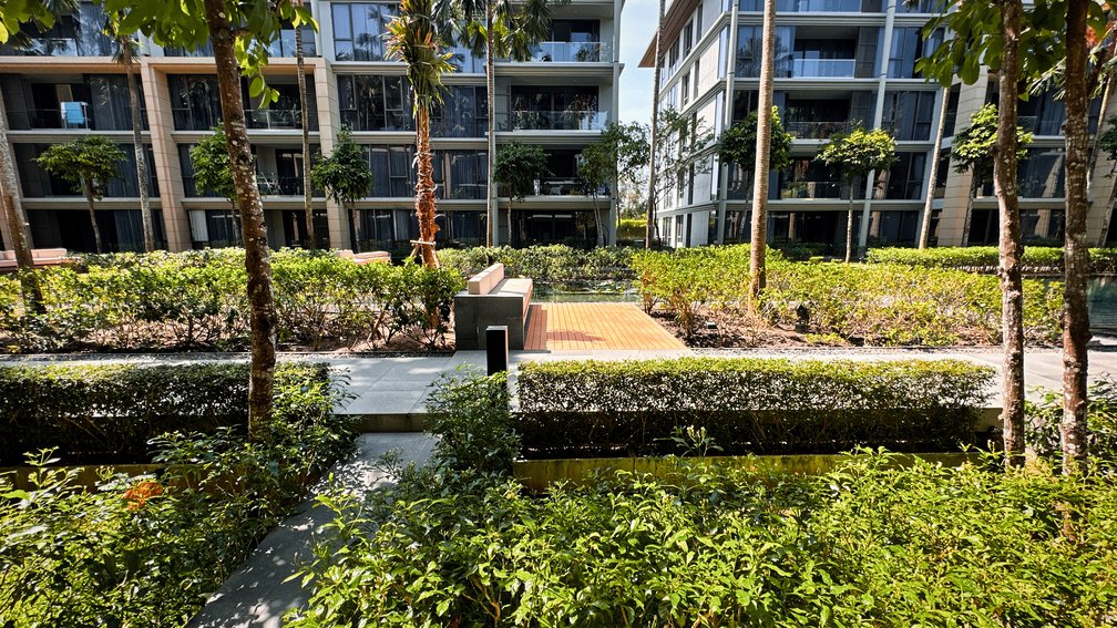 Property image - full photo 8