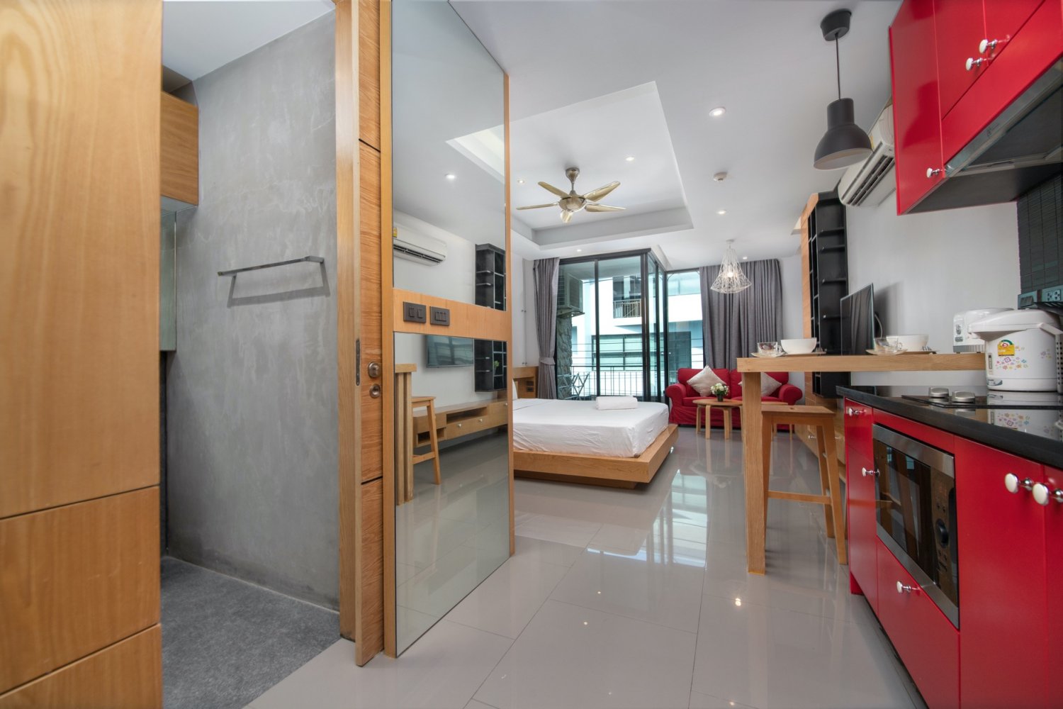 Property image - full photo 2