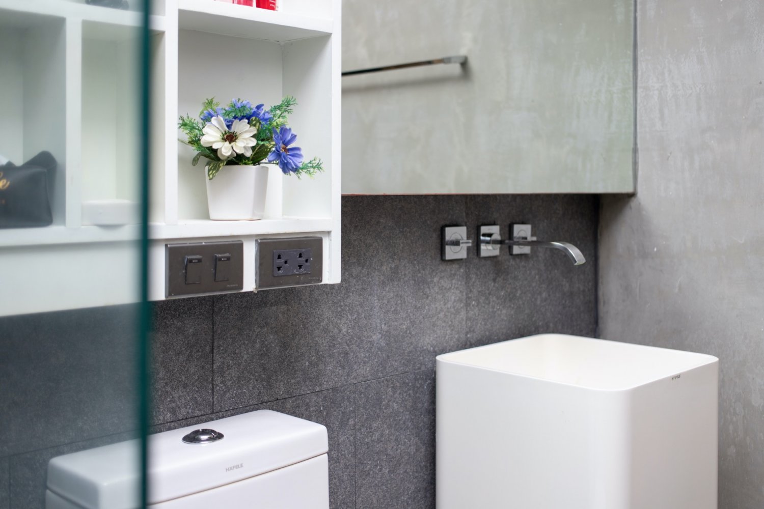 Property image - full photo 6