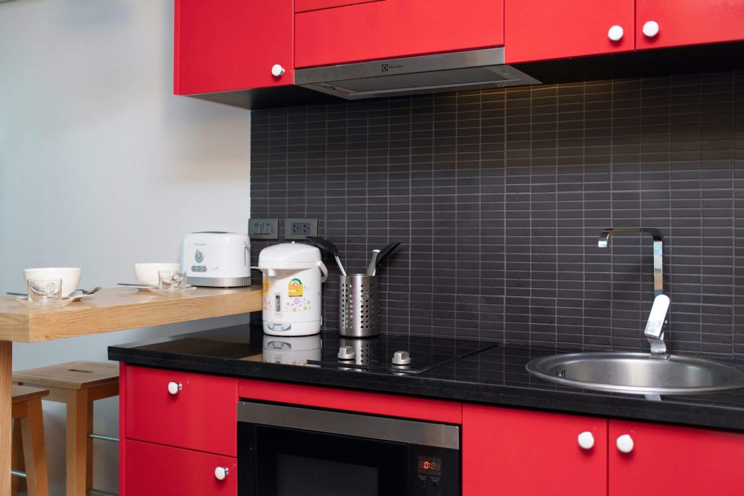 Property image - full photo 7