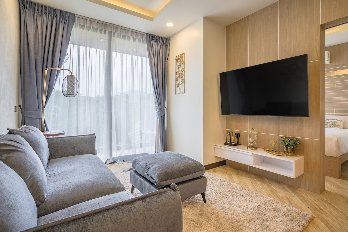 Property image - full photo 4