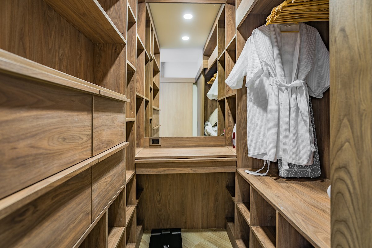 Property image - full photo 13